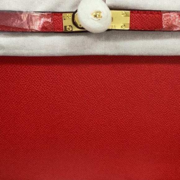 Red Leather Satchel Crossbody Handbag 26 CM - Picture 6 of 7